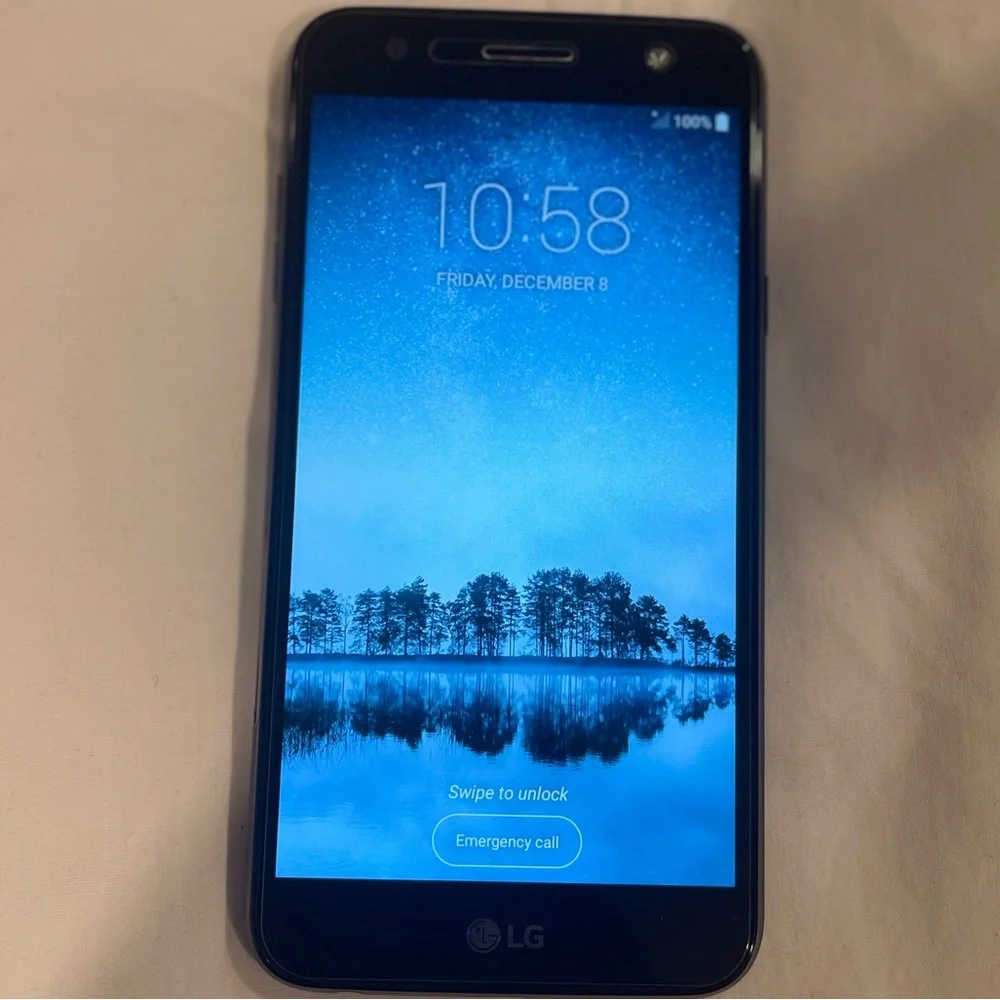Cell phone, LG android, black, TracFone